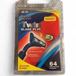 Berkley & Jensen Twin blade razors